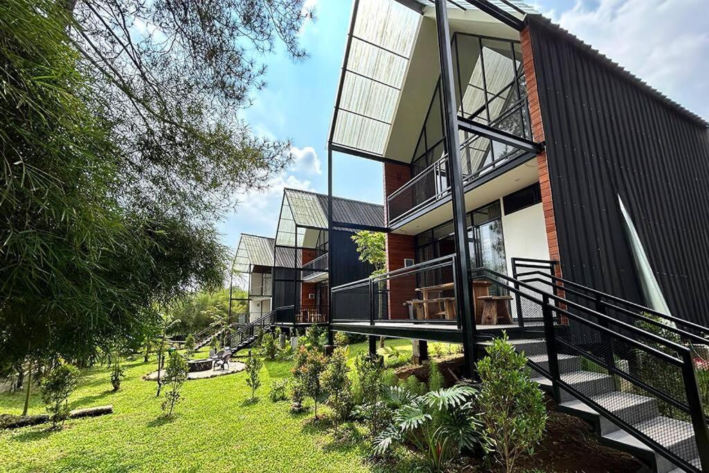 Villa Bango Loft-2 *