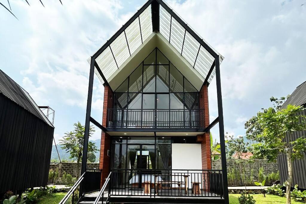Bango Loft-2 Villa